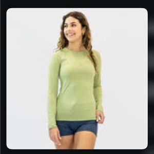 Senita Athletics Light Green Ambition Lightweight Long Sleeve - Bamboo